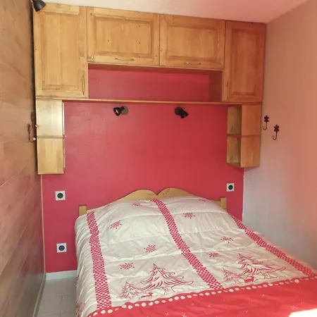 Apartment Centre - 3 Pieces
